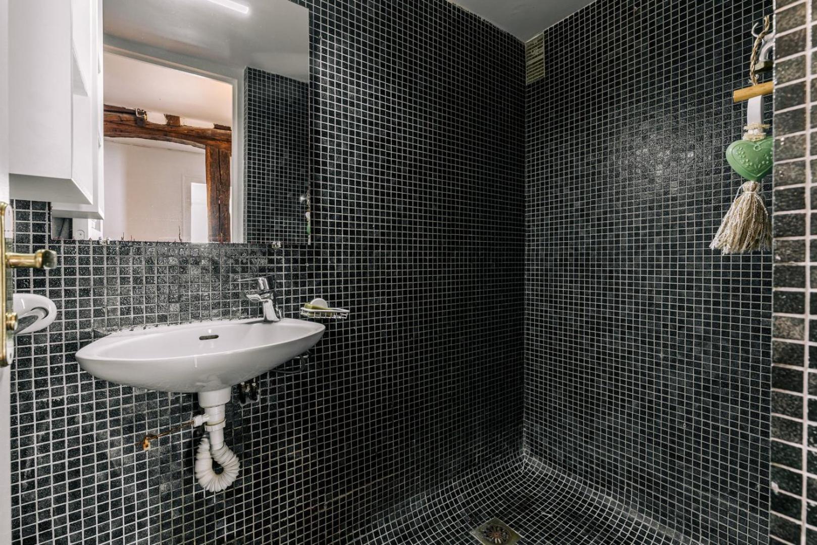 Guestready - Le Marais Getaway With A Balcony Apartment Paris